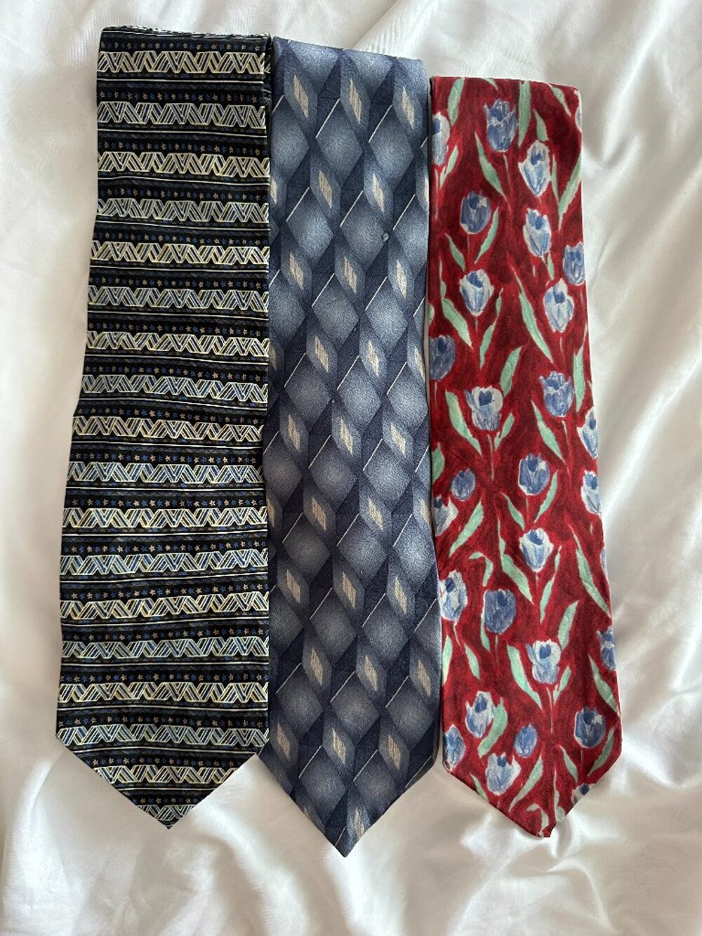 Vintage 100% Silk Ties Lot 3 Ron Chereskin Puritan Hunting Horn Floral Geometric